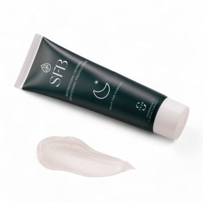 https://api.saadbeauty.com/storage/shop-product-more/5225/conversions/A93PIC6QDhD77pR2jDNIoG9lzYw7NFePmUu5QMsm-preview.jpg