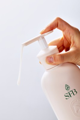 https://api.saadbeauty.com/storage/shop-product-more/5769/conversions/wUiGD7HMapf2LPDzh9Lp7hR7gwHf9tSerho86vXf-preview.jpg